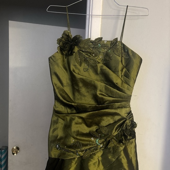 Mason Green Strapless Ruched Gown for Prom size S/M - Picture 2 of 9